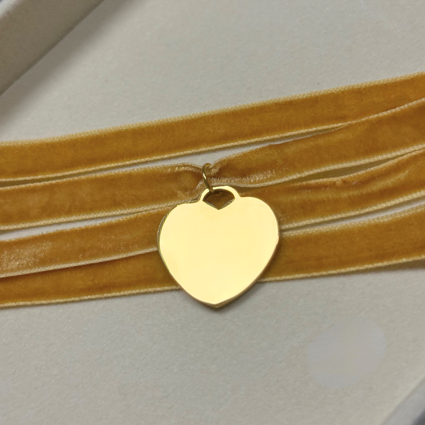MEDALLA CORAZON GOLD